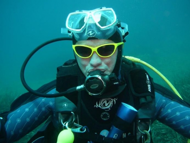  buen humor en el centro de buceo 